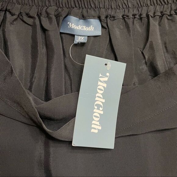 Modcloth Black Simplistic Skater Mini Skirt Plus Size 2X NWT - Picture 4 of 8